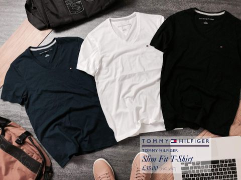 T0MMY V-Neck T-Shirts