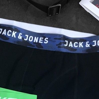 Boxer J.&.J