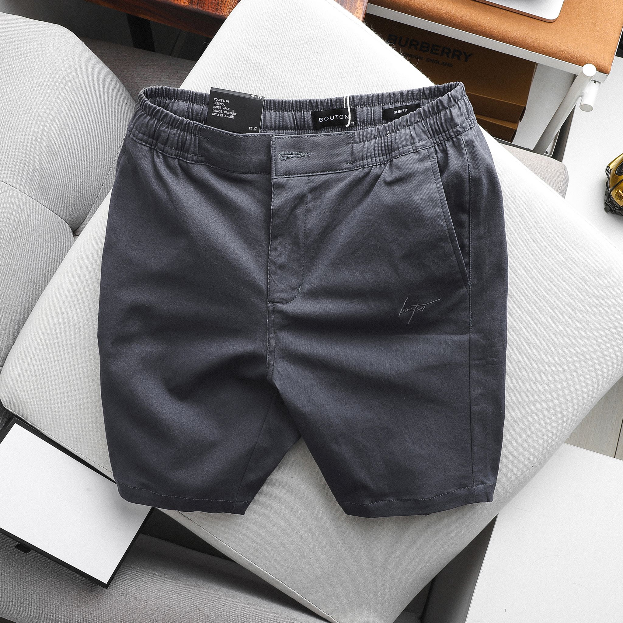 Quần Short Kaki BOUTON Slim