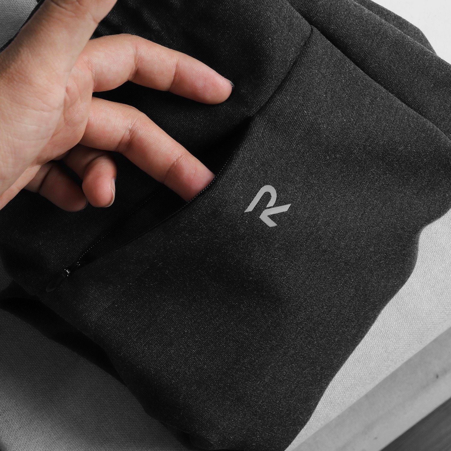Quần jogger RUNPOW ss20