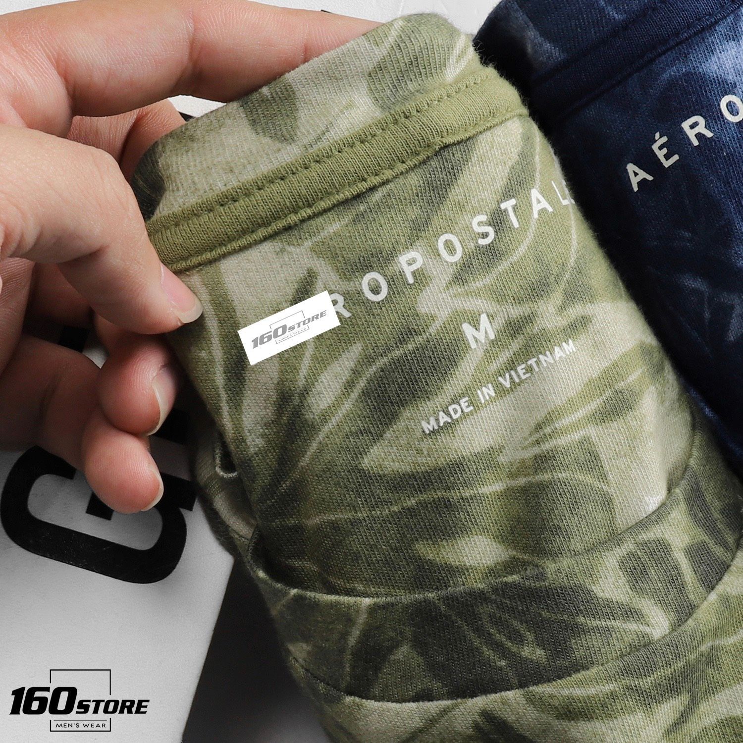 Áo thun AEROPOSTALE pattern