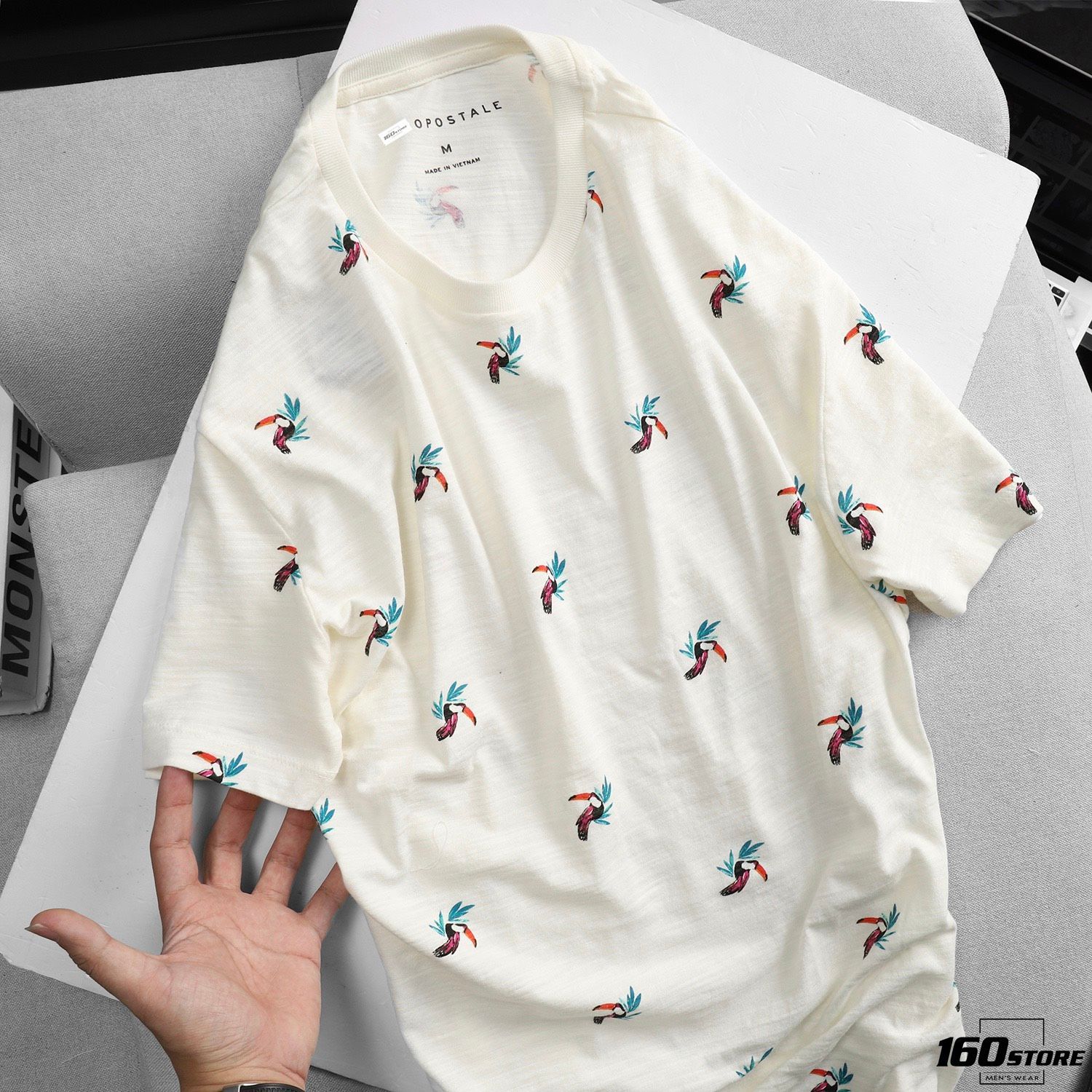 Áo thun AEROPOSTALE pattern