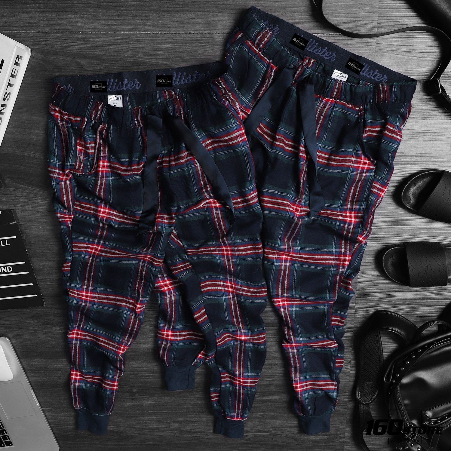 Quần jogger caro H0LLISTER