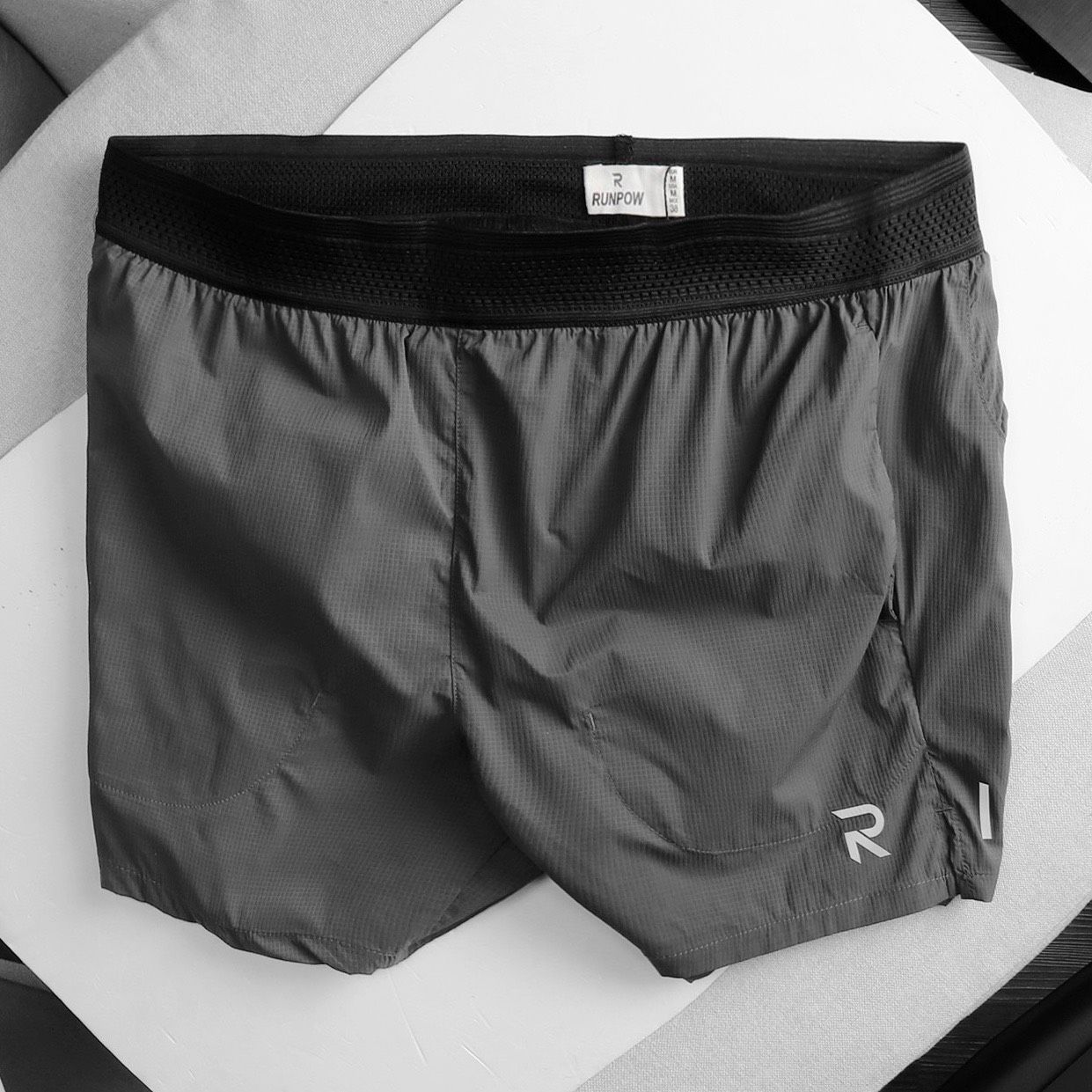 Quần short thể thao RUNPOW Running