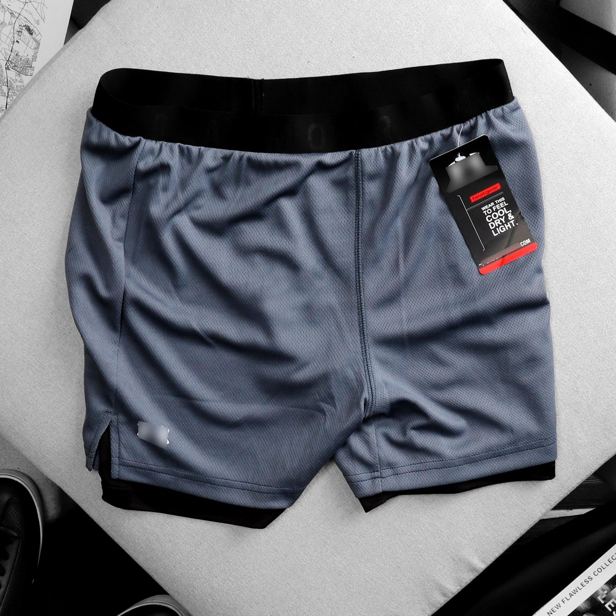 Quần short U.A training