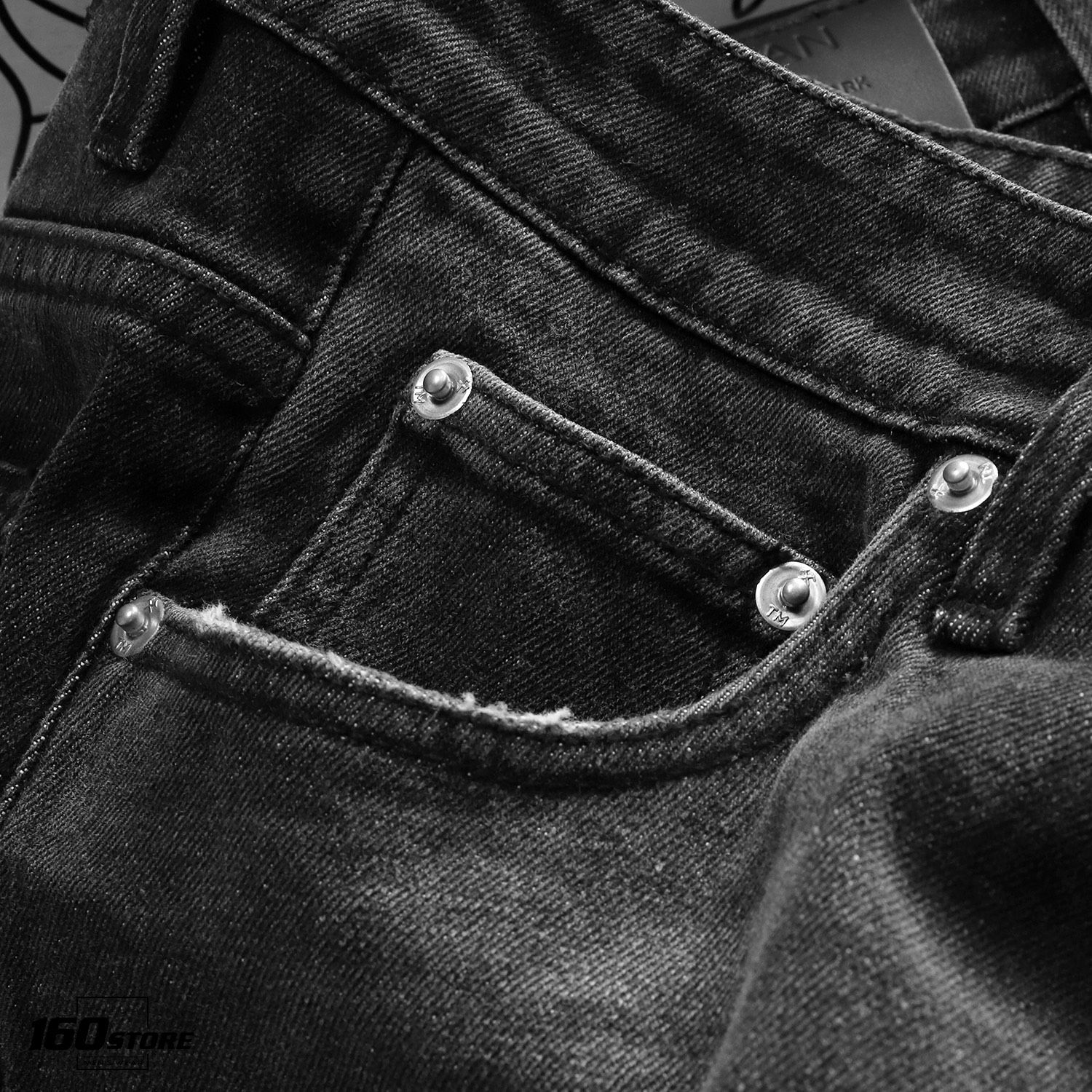 Quần jeans T.MAN slim fit rách