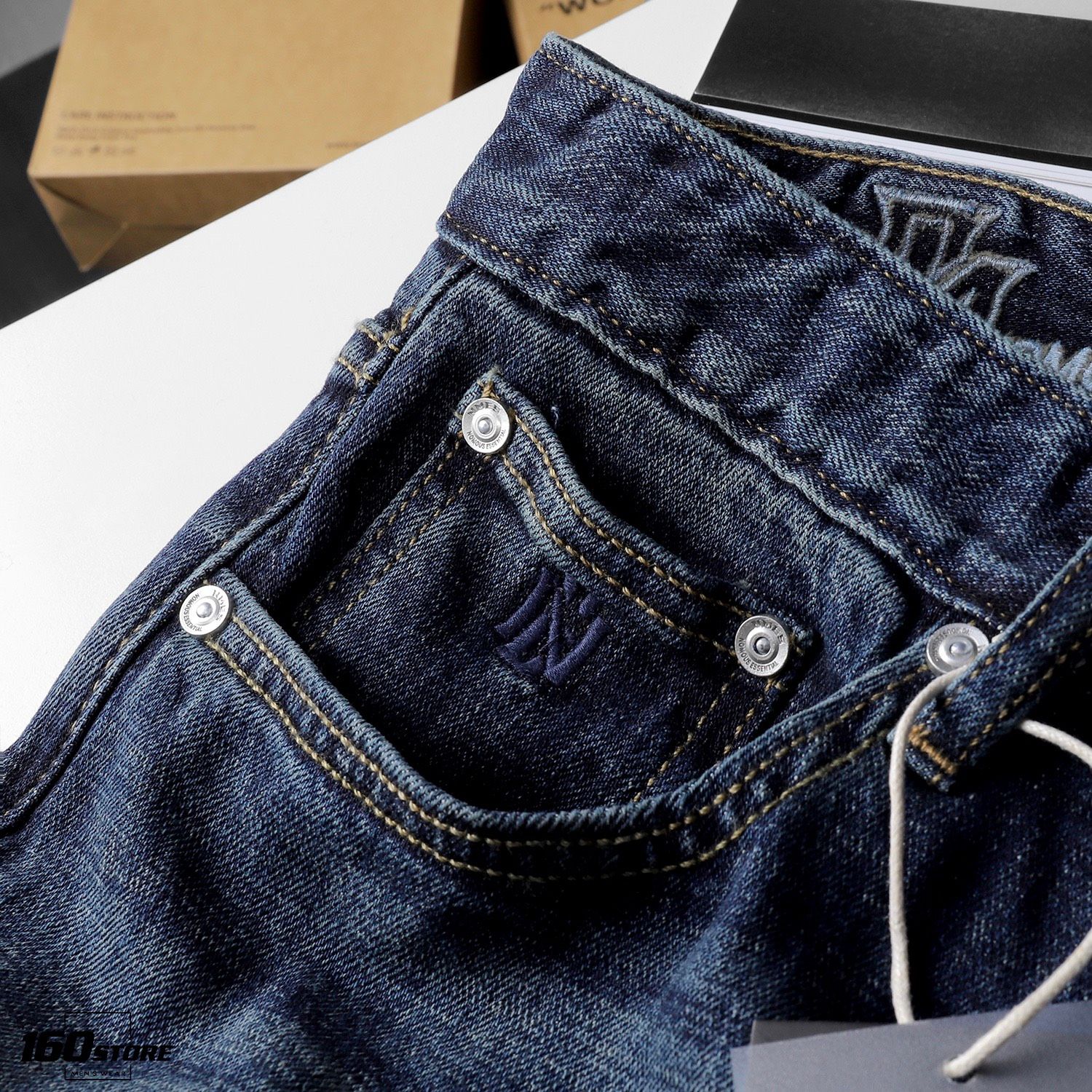 Quần jeans Nomous Essentials slim