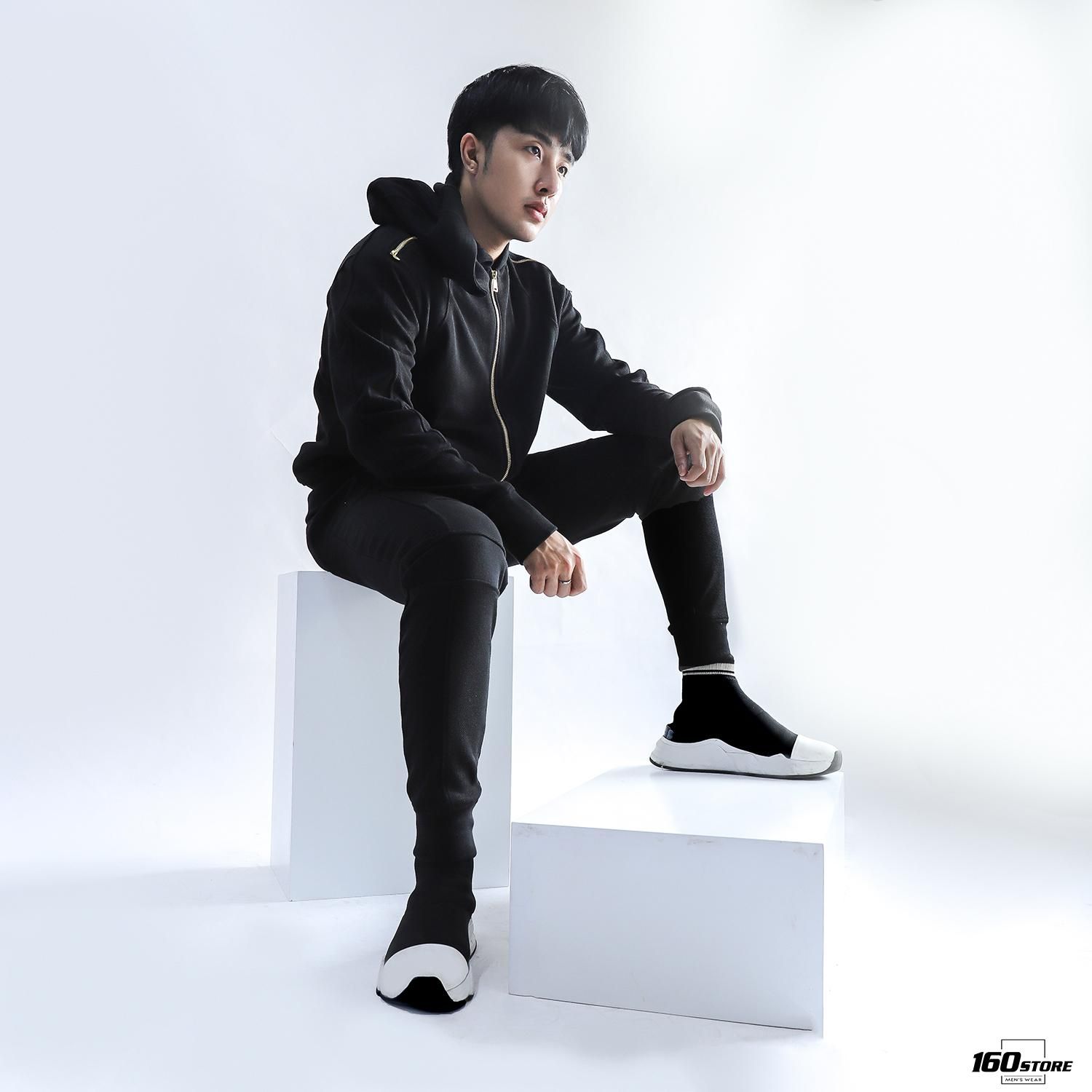 Áo khoác nỉ RUNPOW zip ss20
