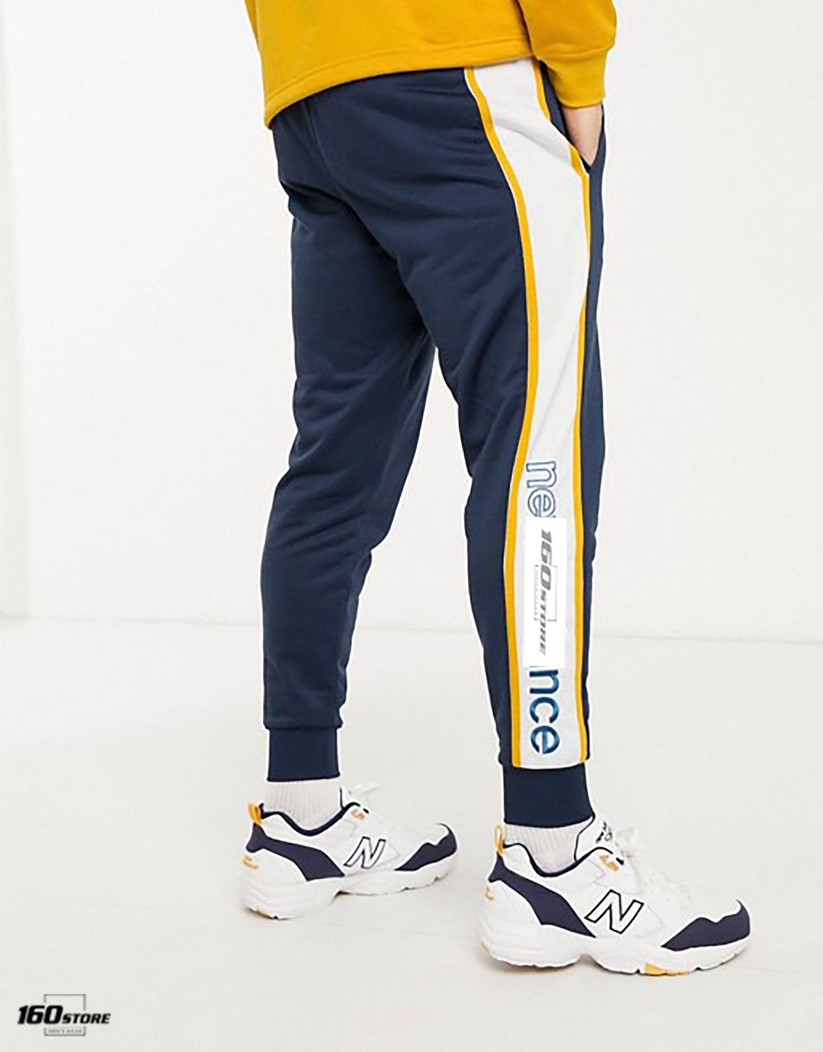 Quần jogger N.B Striped SS20