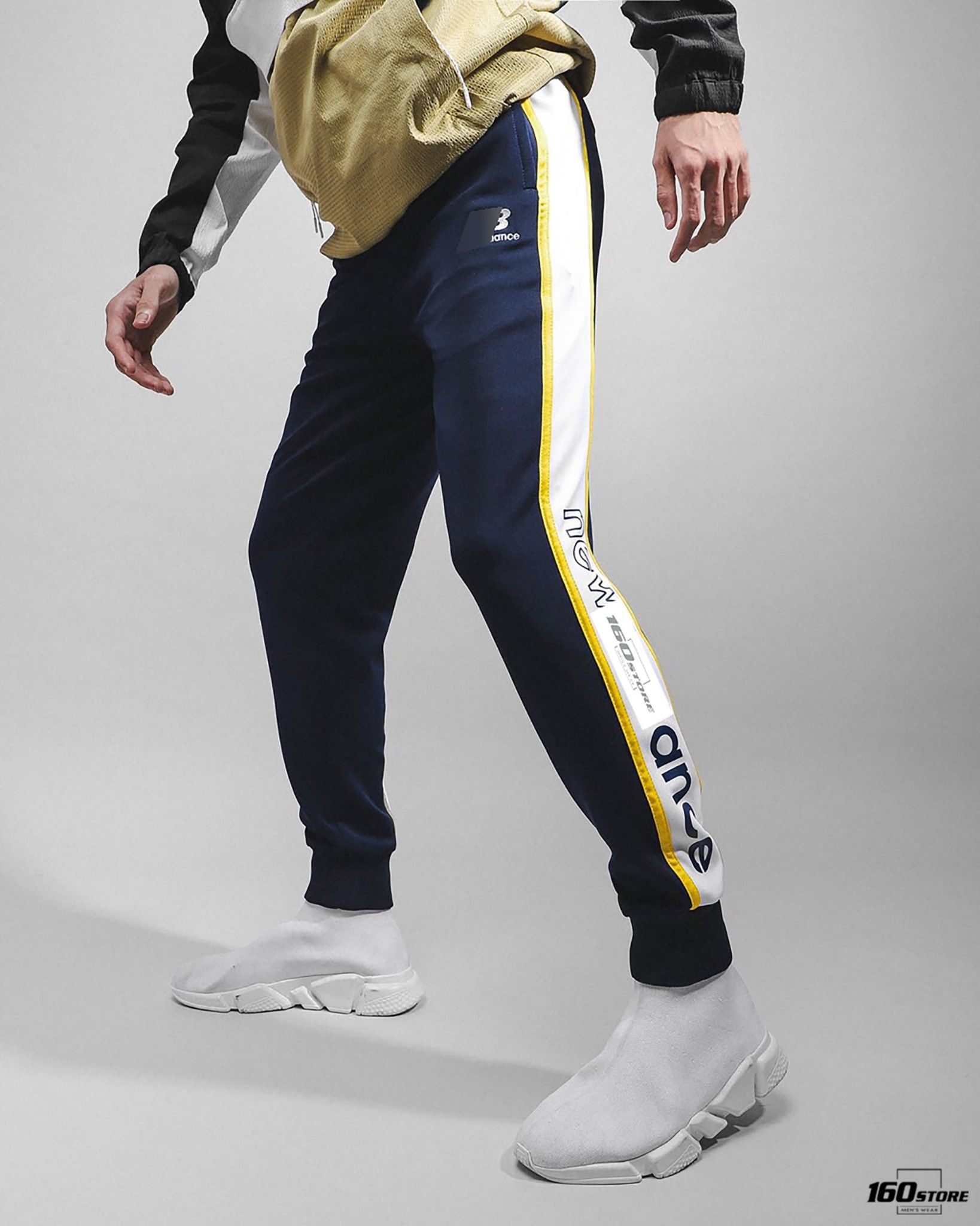 Quần jogger N.B Striped SS20