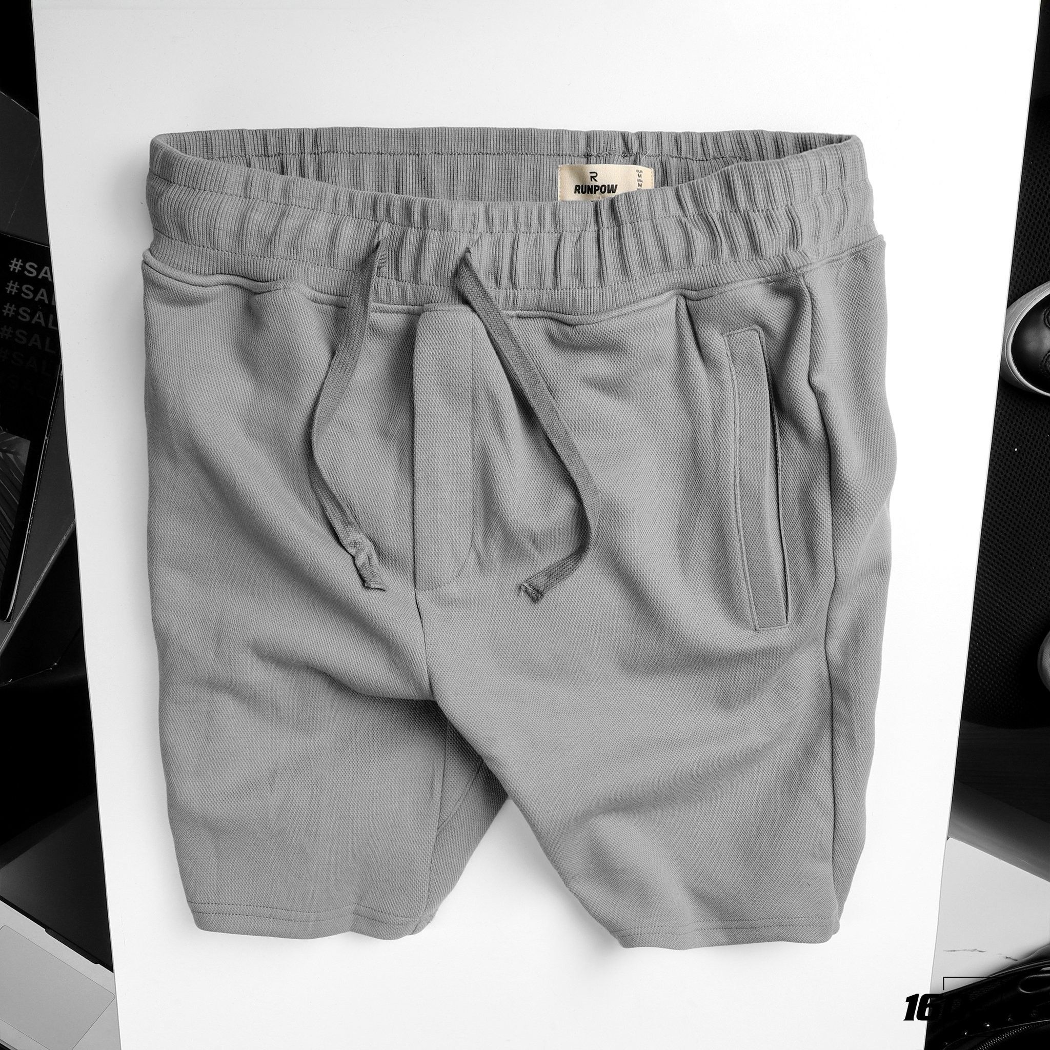 Quần short thun pique RUNPOW acid wash
