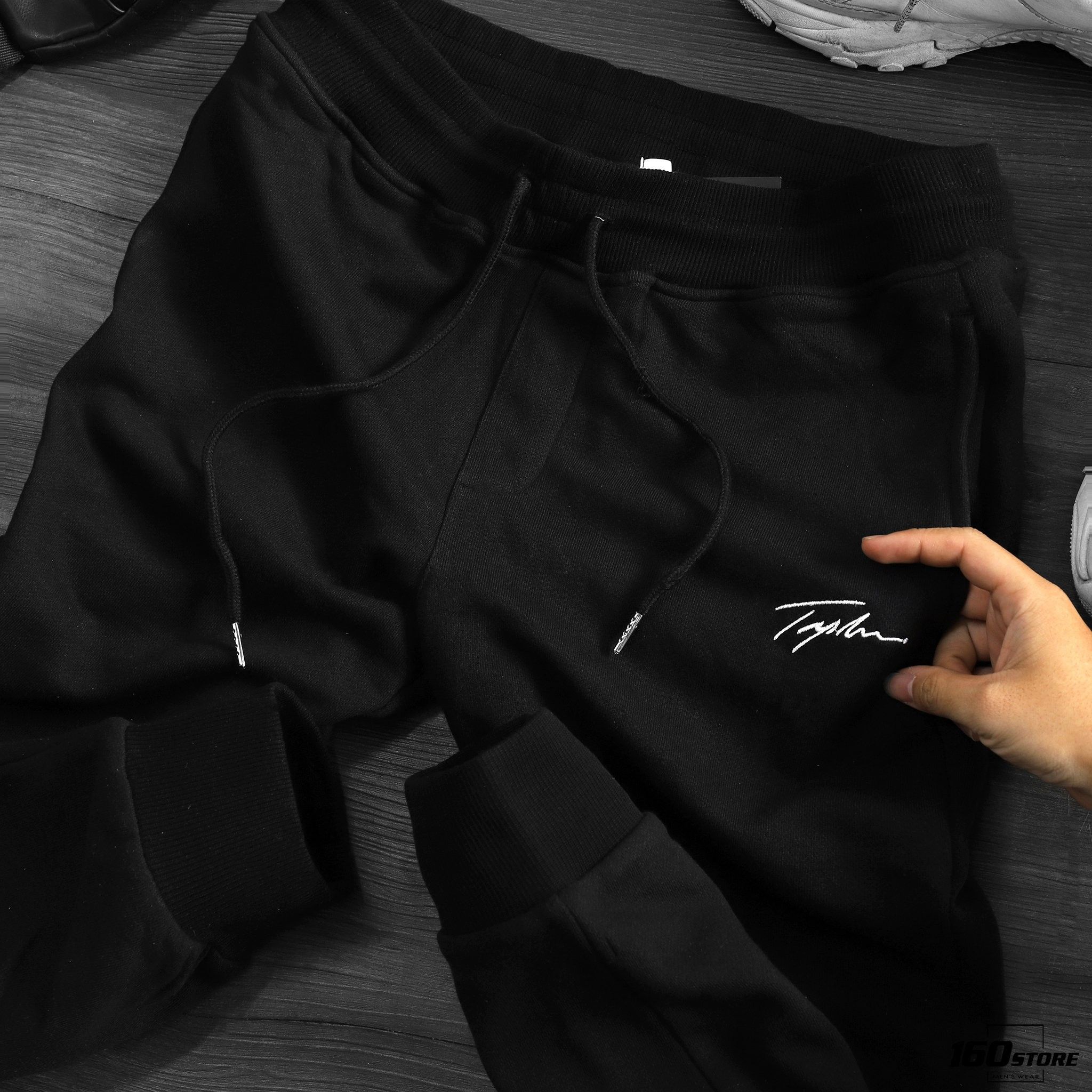 Quần jogger T.MAN signature