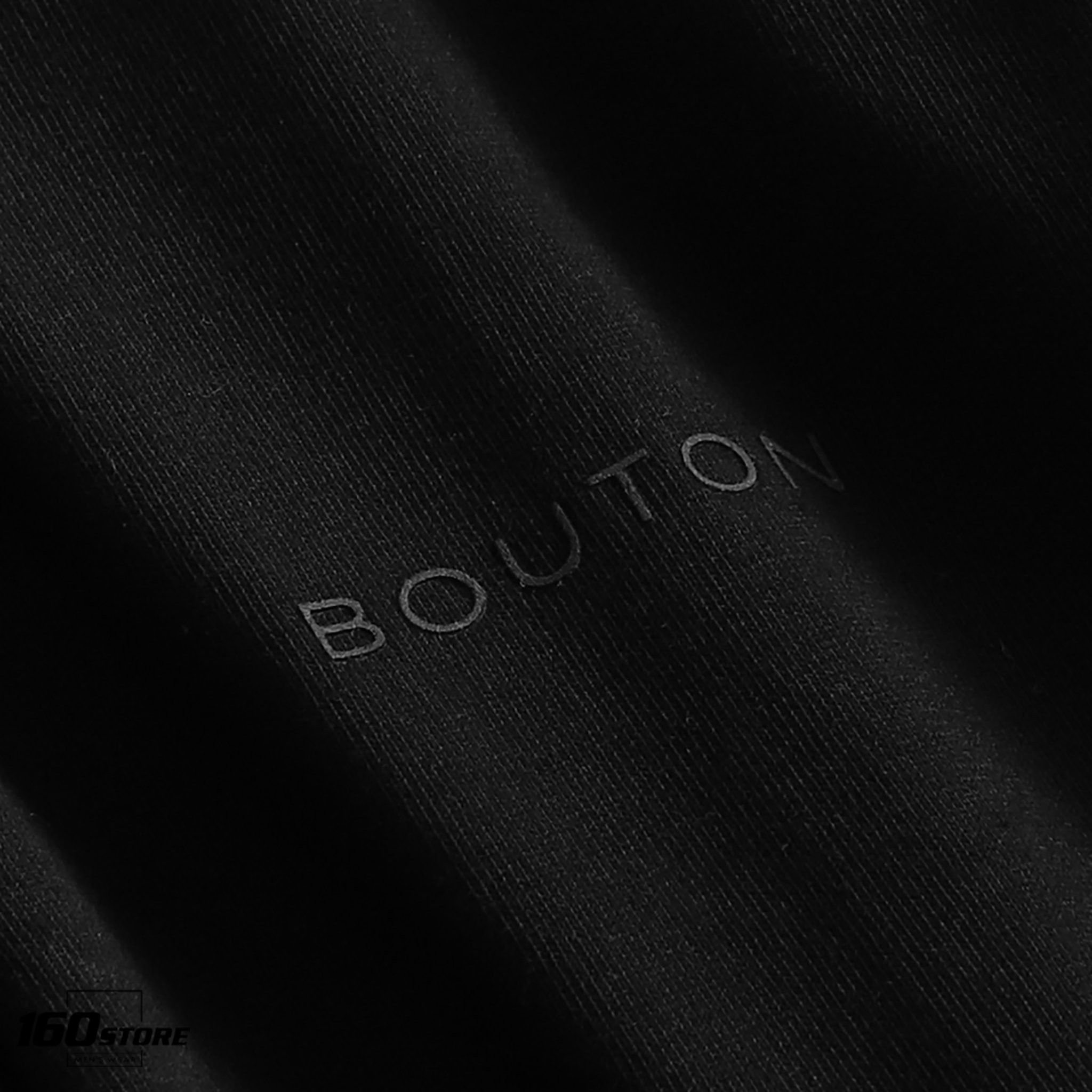 Áo thun BOUTON logo