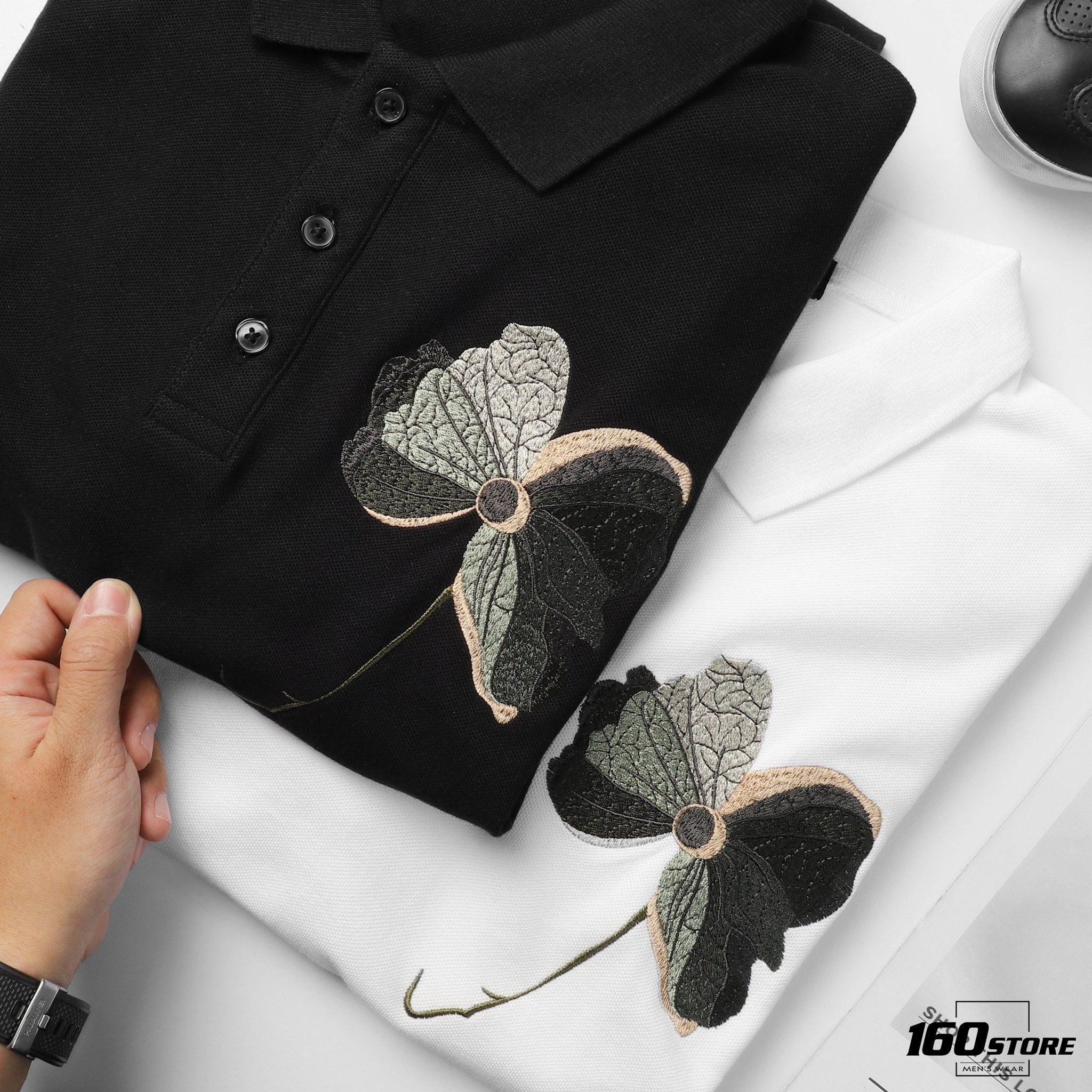 Áo polo NOMOUS ESSENTIALS w Floral embroidery