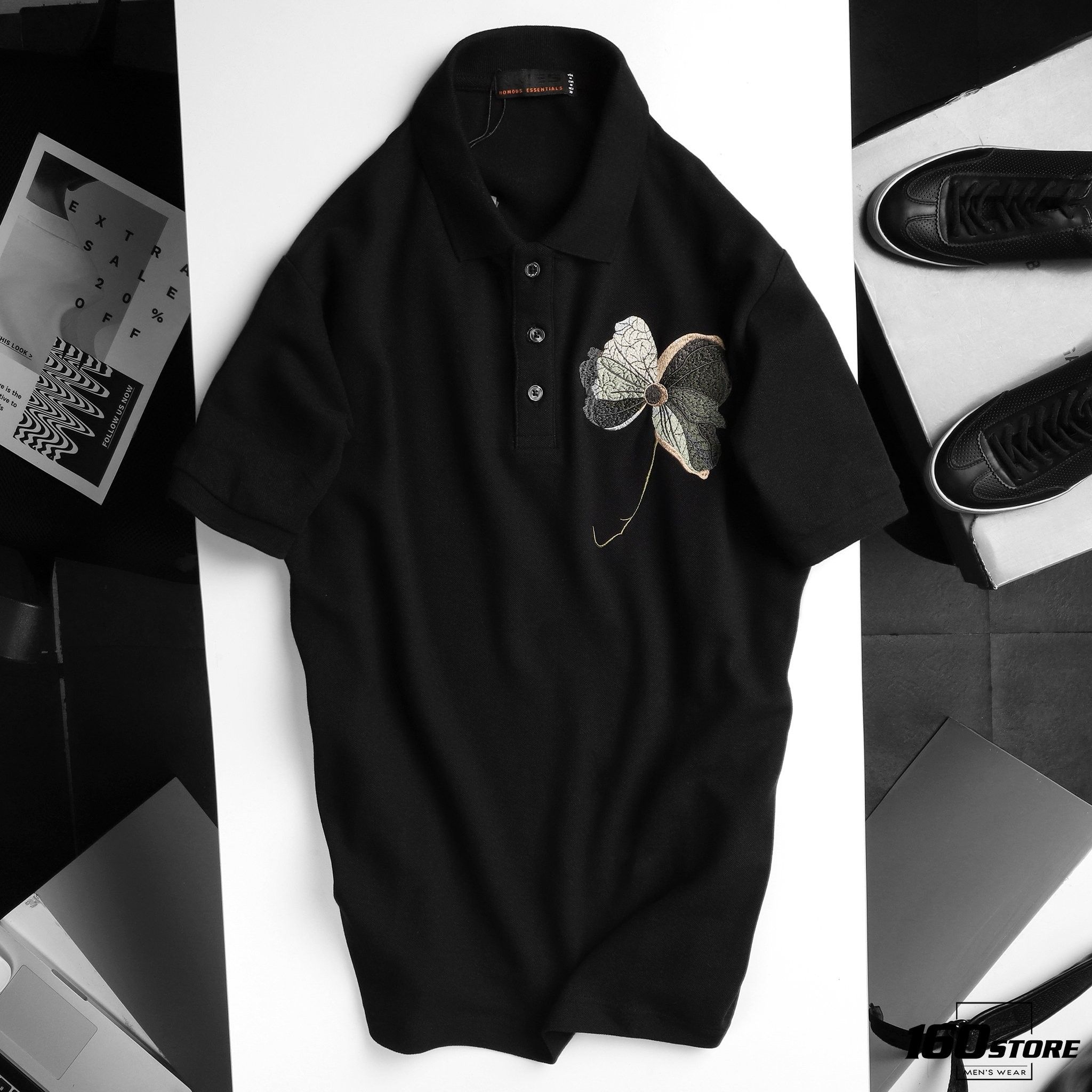 Áo polo NOMOUS ESSENTIALS w Floral embroidery