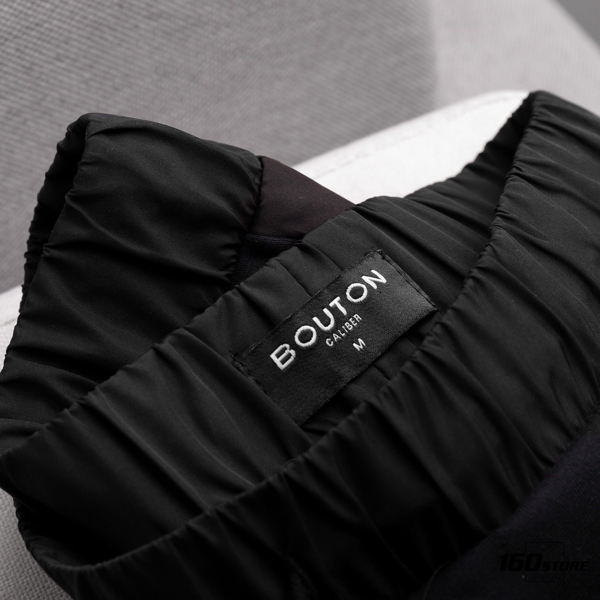 Quần jogger BOUTON phối sọc
