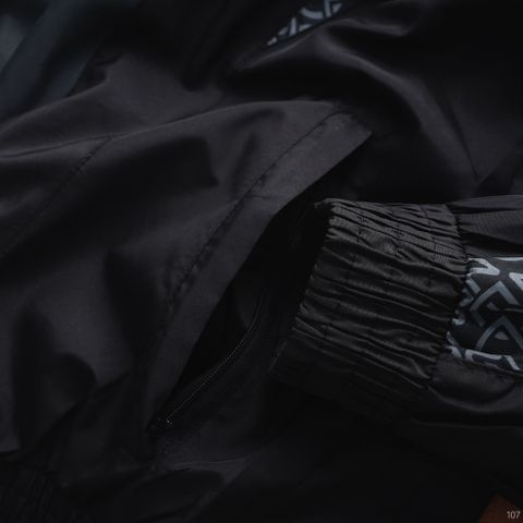 Áo khoác ICONDENIM Signature Monogram Windbreaker