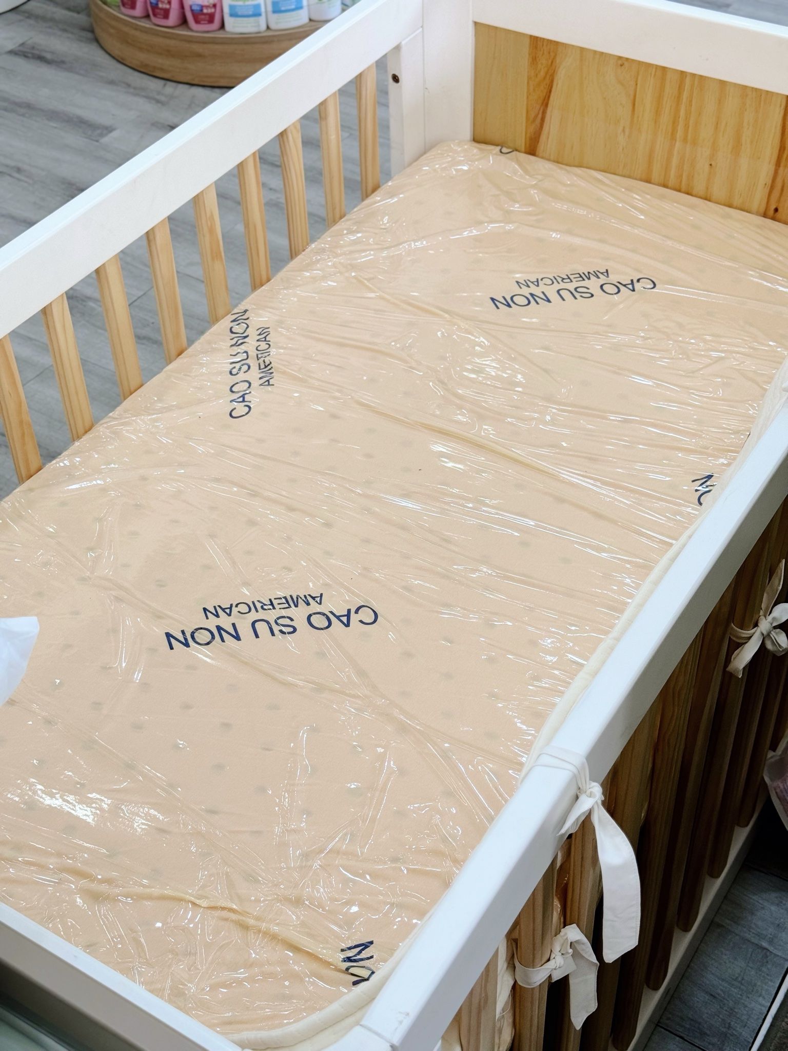 NỆM CAO SU DÙNG CHO CŨI GỖ (70 x 130 CM)