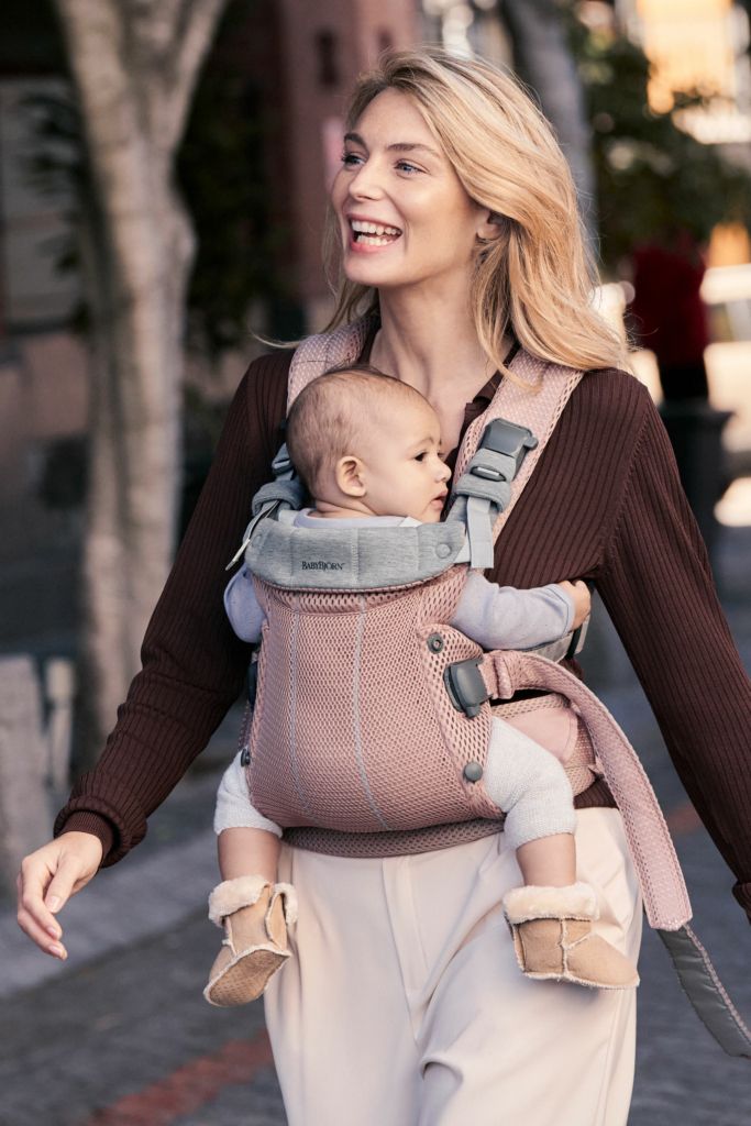Địu Trẻ Em Baby Bjorn Baby Carrier Harmony - Màu Dusty Pink