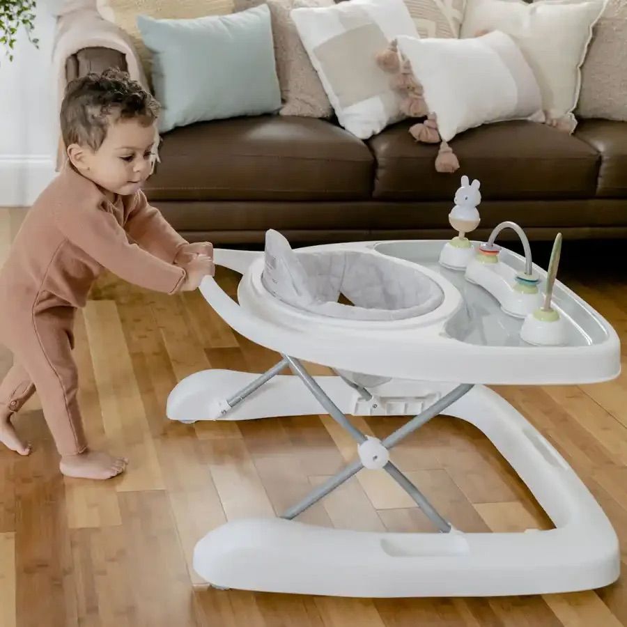 Xe Tập Đi 3 Trong 1 Step & Sprout Ingenuity