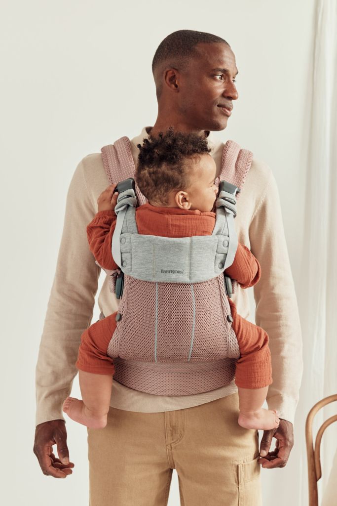 Địu Trẻ Em Baby Bjorn Baby Carrier Harmony - Màu Dusty Pink