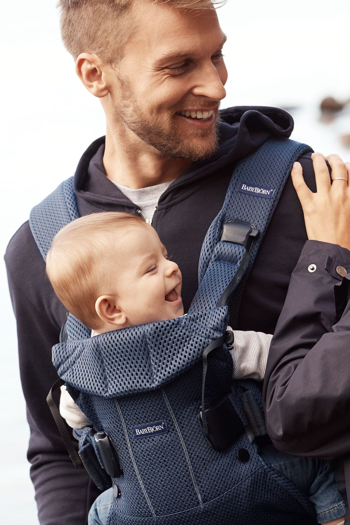 Địu Trẻ Em Baby Bjorn Baby Carrier One Air 3D Mesh - Màu Xanh Navy