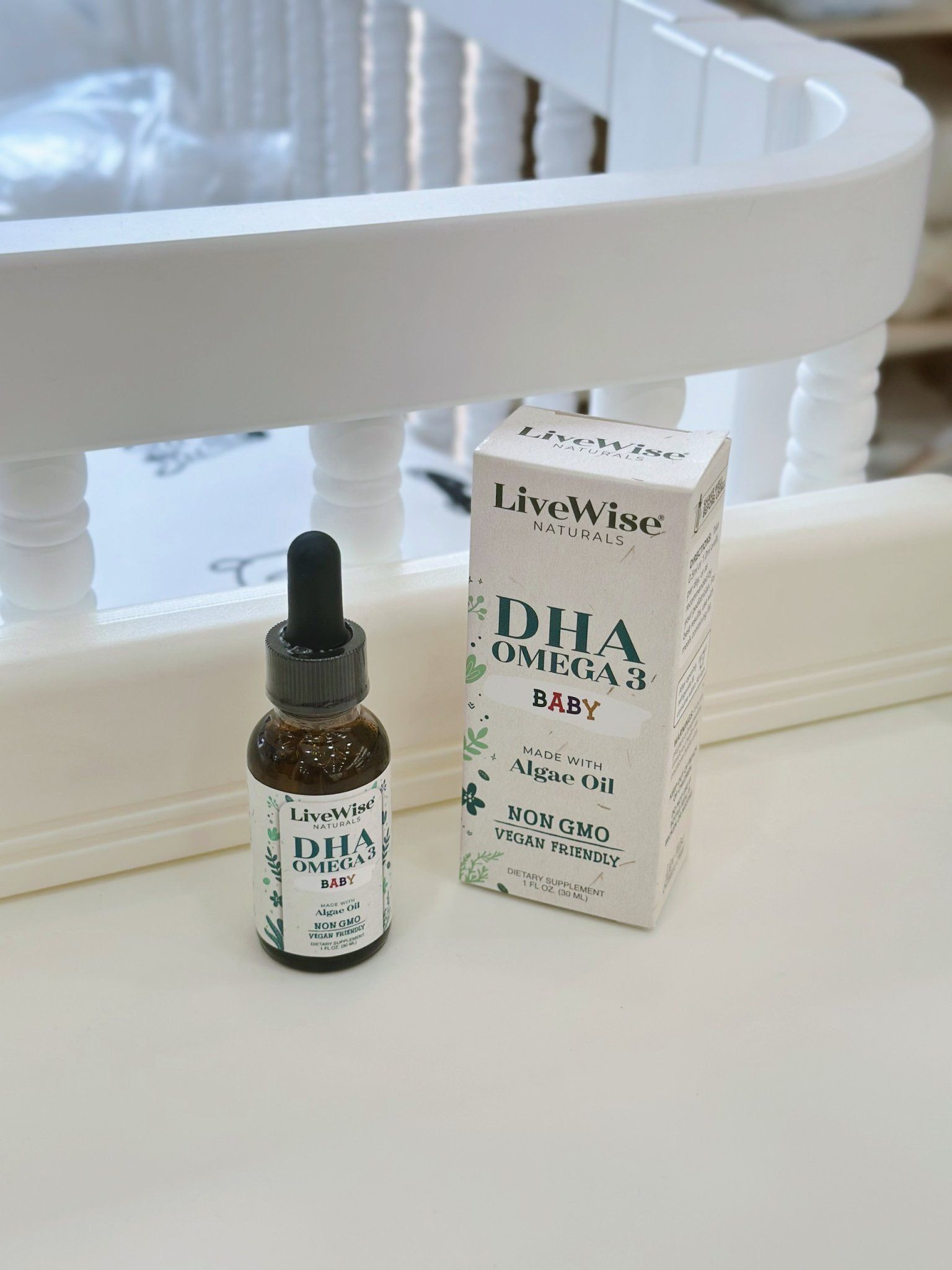 DHA Omega-3 dạng giọt LiveWise Baby vị cam 30ml (0-2y)