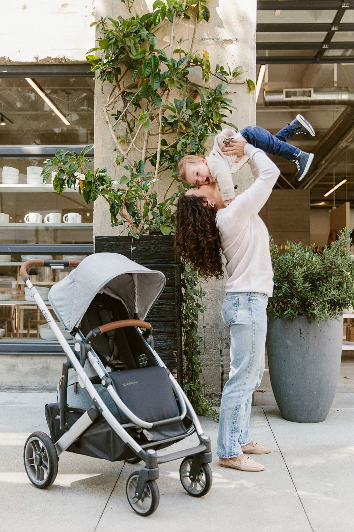 XE ĐẨY UPPABABY CRUZ V2 - MÀU XANH GWEN