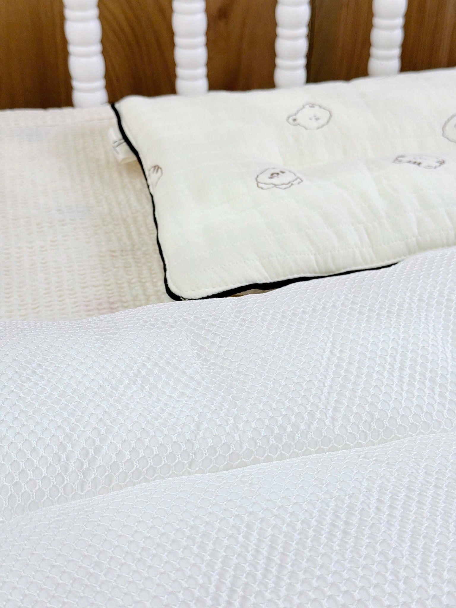 Gối Mỏng Cho Bé Từ Sơ Sinh HV Bedding