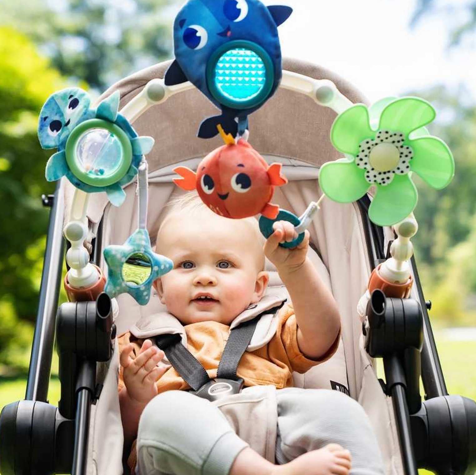 Đồ chơi treo xe đẩy Tiny Love Music Nature Stroll Arch – Treasure The Ocean