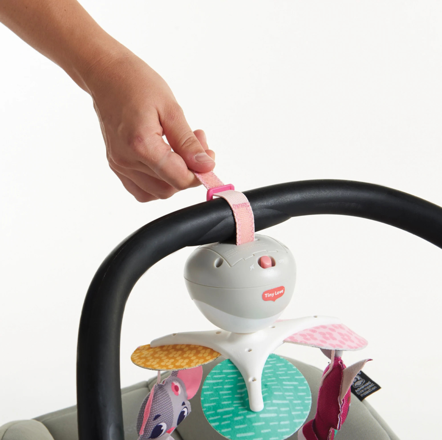 Đồ chơi treo nôi cũi Tiny Love Take-Along Mobile – Tiny Princess Tales