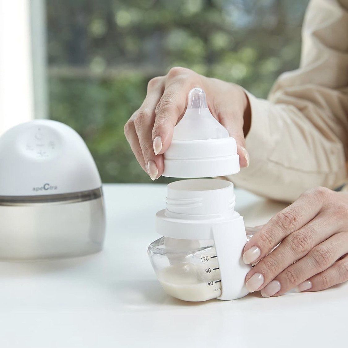 Máy hút sữa điện đôi không dây Spectra Wearable