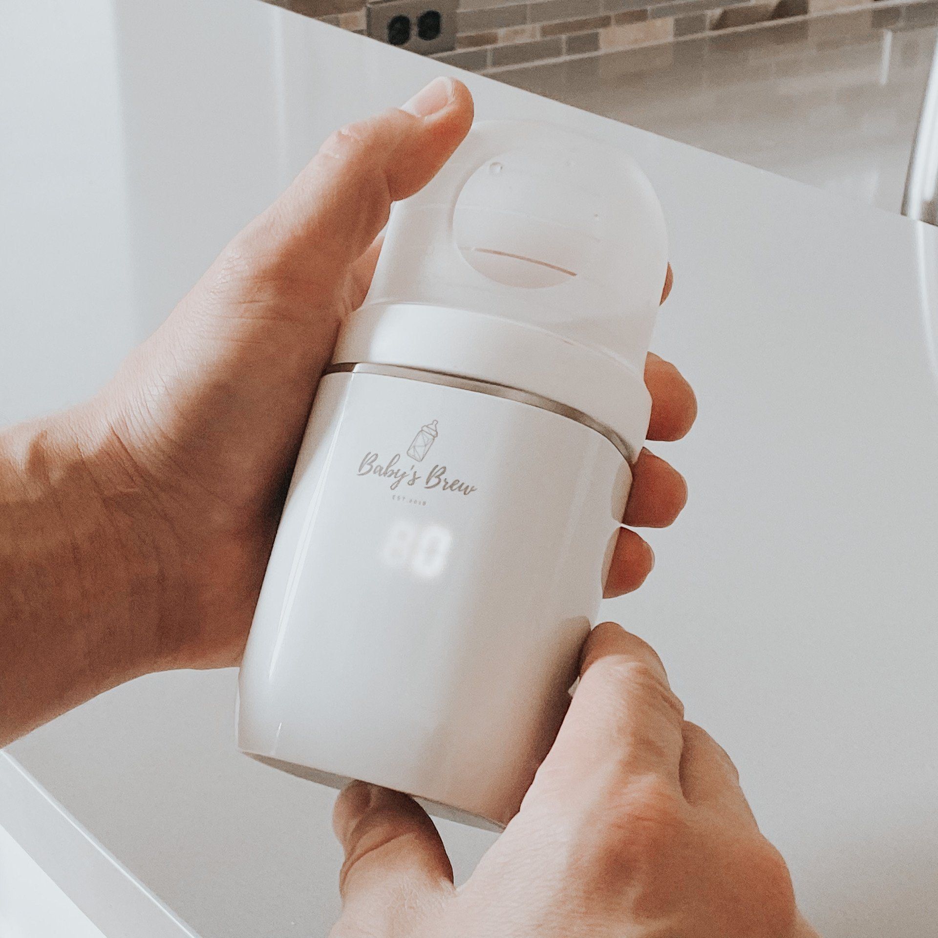 Máy hâm bình sữa di động Baby's Brew