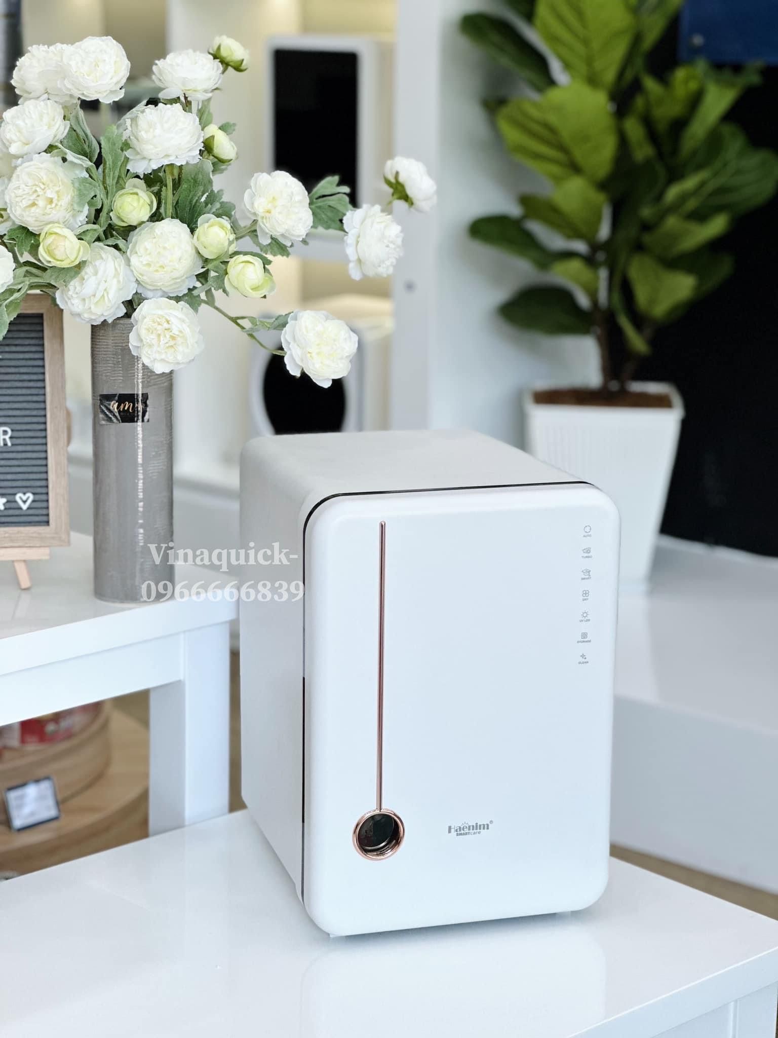Máy tiệt trùng sấy khô bình sữa UV LED Haenim 4G