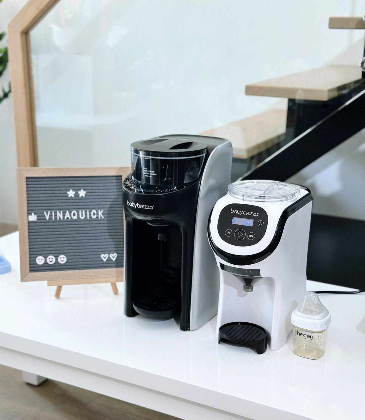 Máy pha sữa Baby Brezza Formula Pro Mini