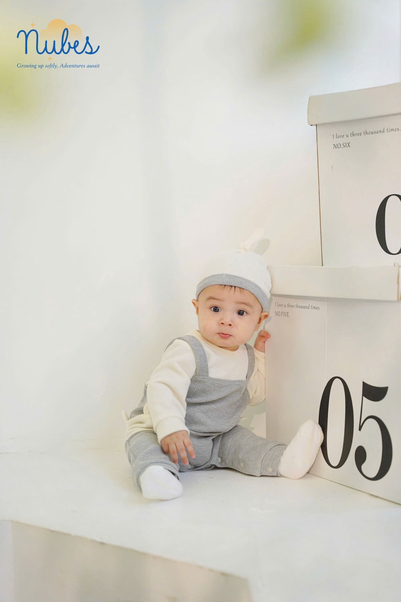 BODYSUIT PHỐI YẾM GIỮ NHIỆT KÈM MŨ THẮT NUBES