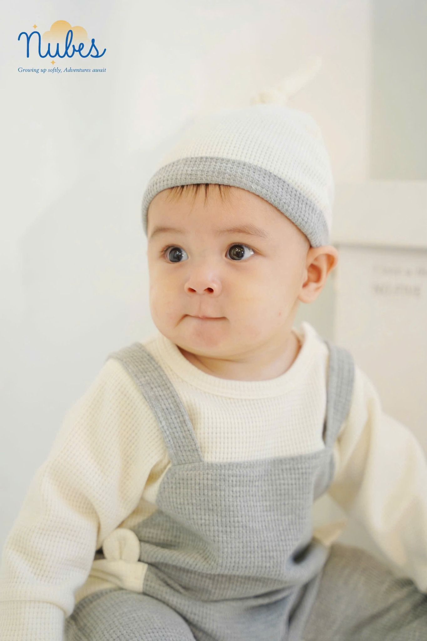 BODYSUIT PHỐI YẾM GIỮ NHIỆT KÈM MŨ THẮT NUBES