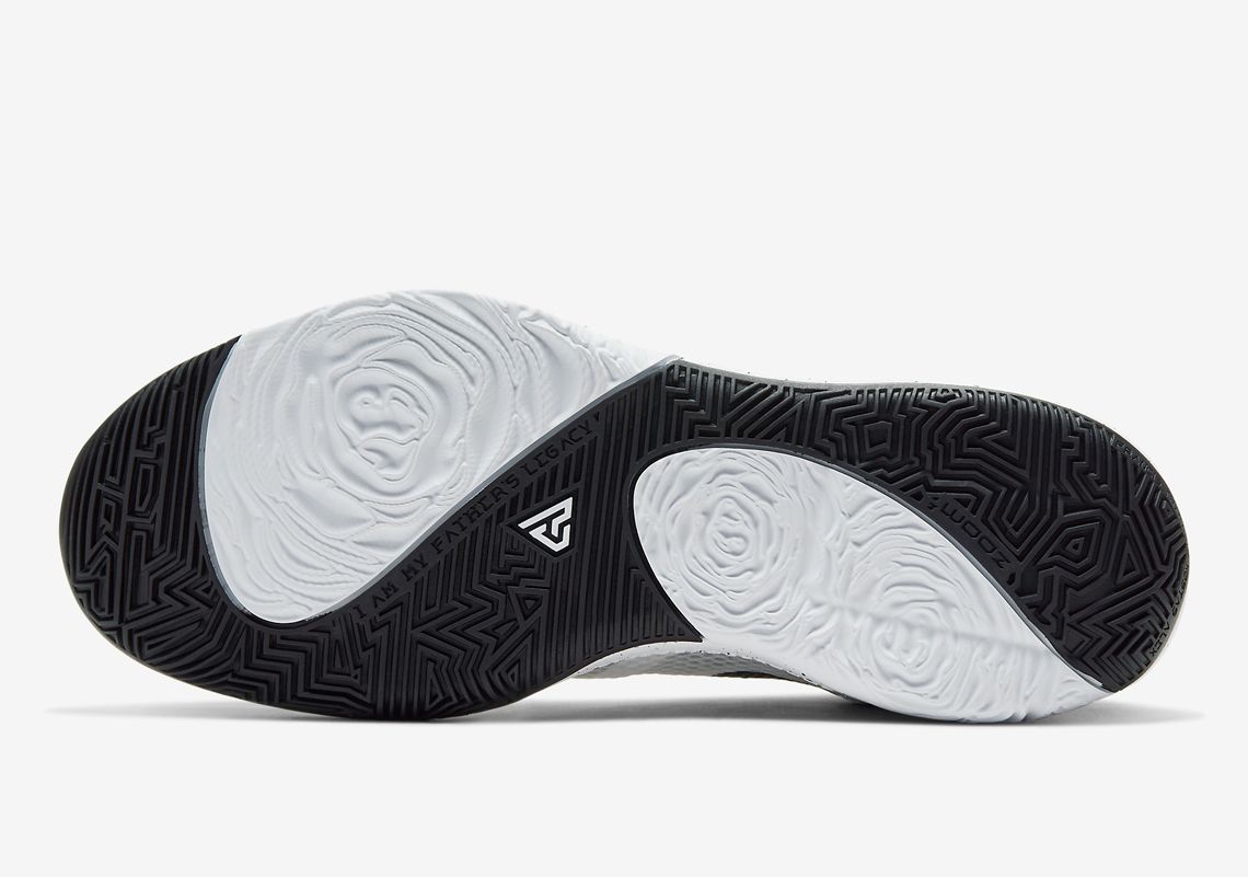 Nike Freak 1 Oreo