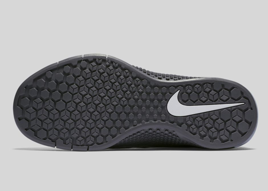 Giày thể thao nữ Footwear Nike Nike Metcon 2 821913-001 (Xám)