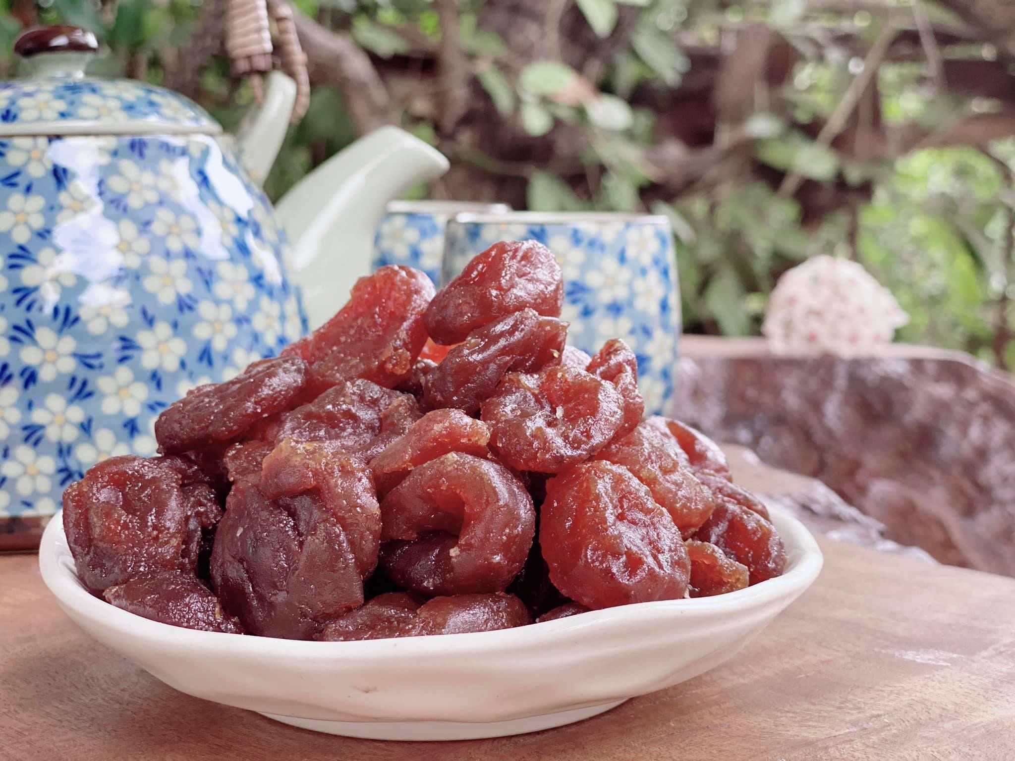 MỨT MƠ TÁCH HẬT