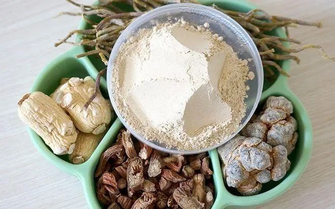 TỨ BẢO TÁN (HOÀN)