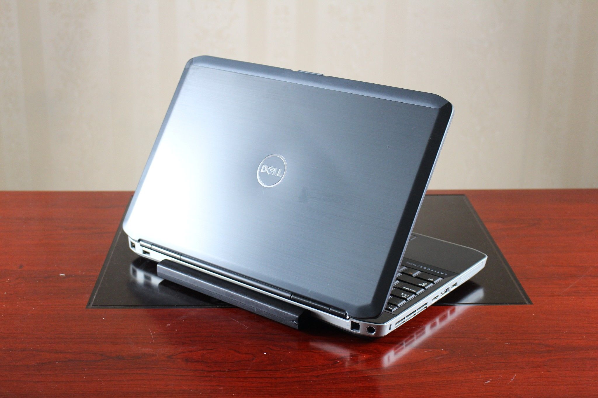  <b>Laptop Cũ Dell Latitude 5530</b> <br> Core i5-3210/4GB/HDD250GB, 15