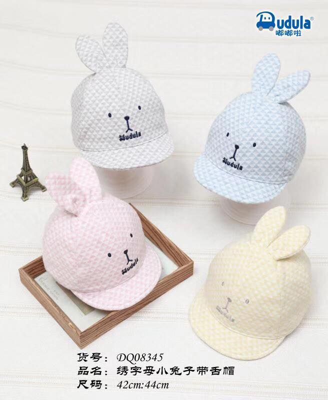 Mũ lưỡi trai mềm mặt thỏ caro tam giác