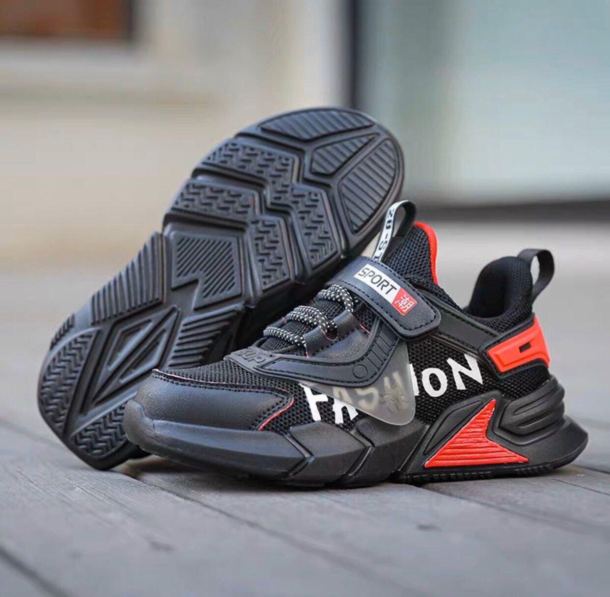 GIÀY sport Fashion mác cạnh trong