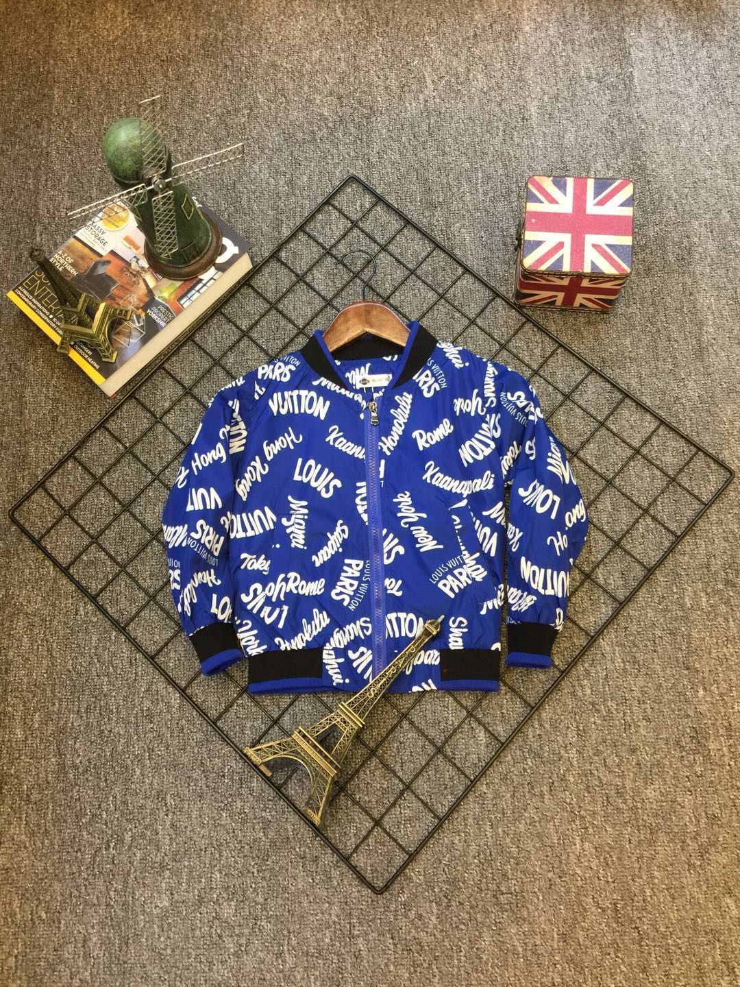 Áo bé trai khoác Louis Vuitton 1110 7-15