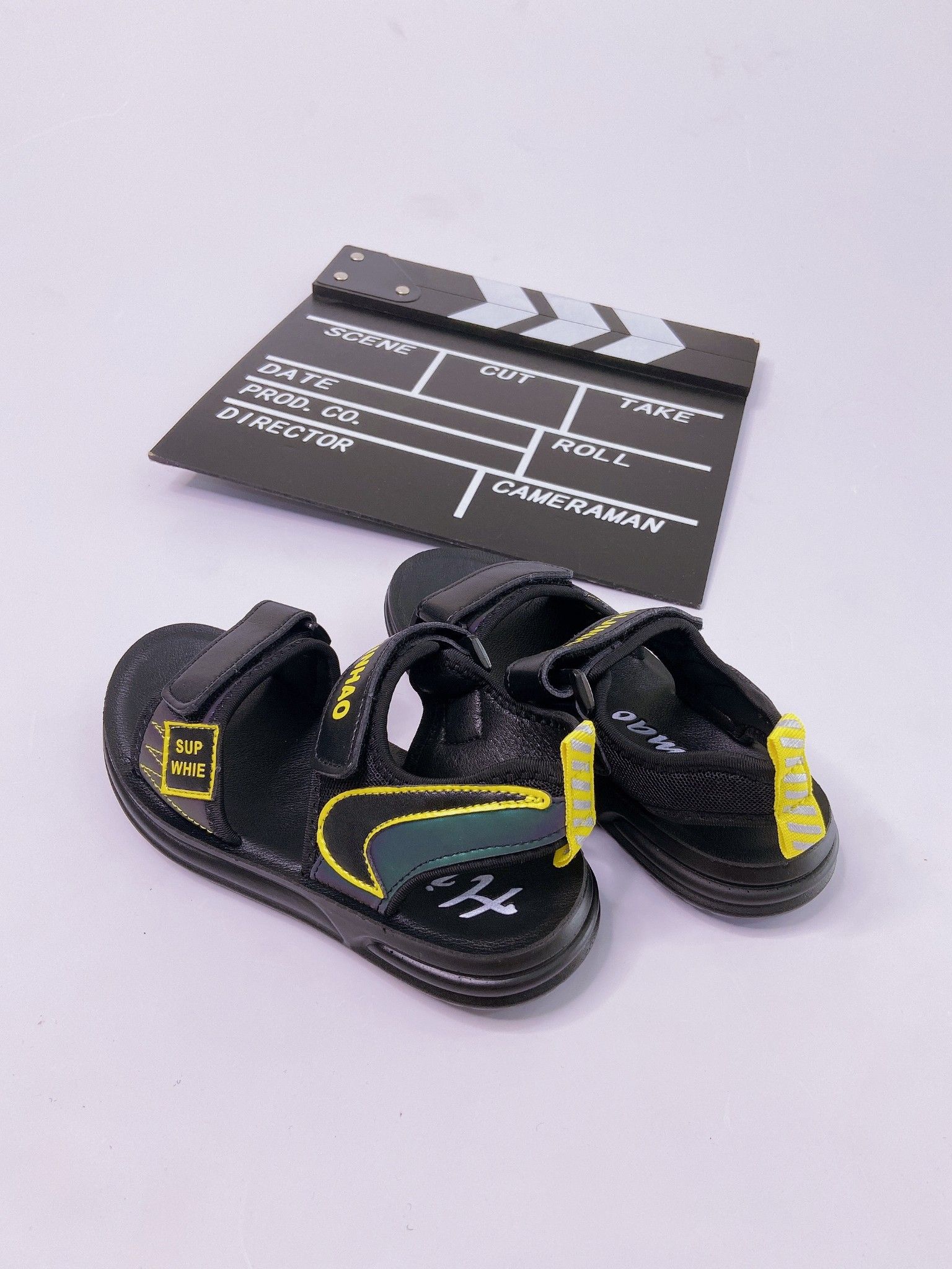 Giày sandal quai da Haijinhao