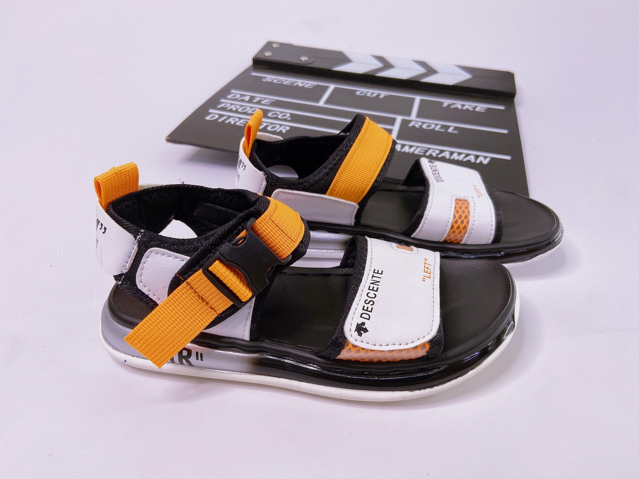 Giày sandal quai kèm đai LEFT