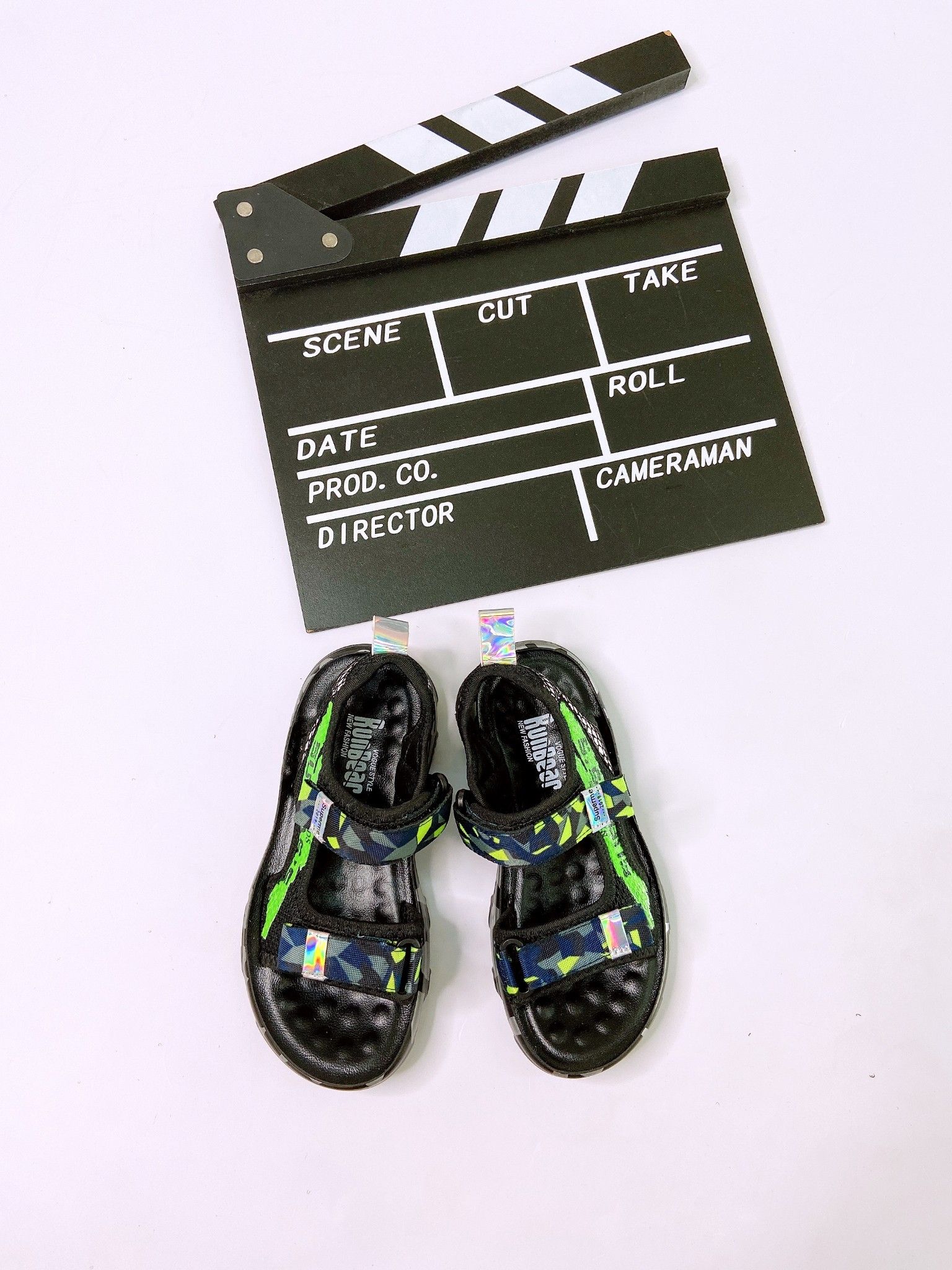 Giày sandal quai lưới vện xanh
