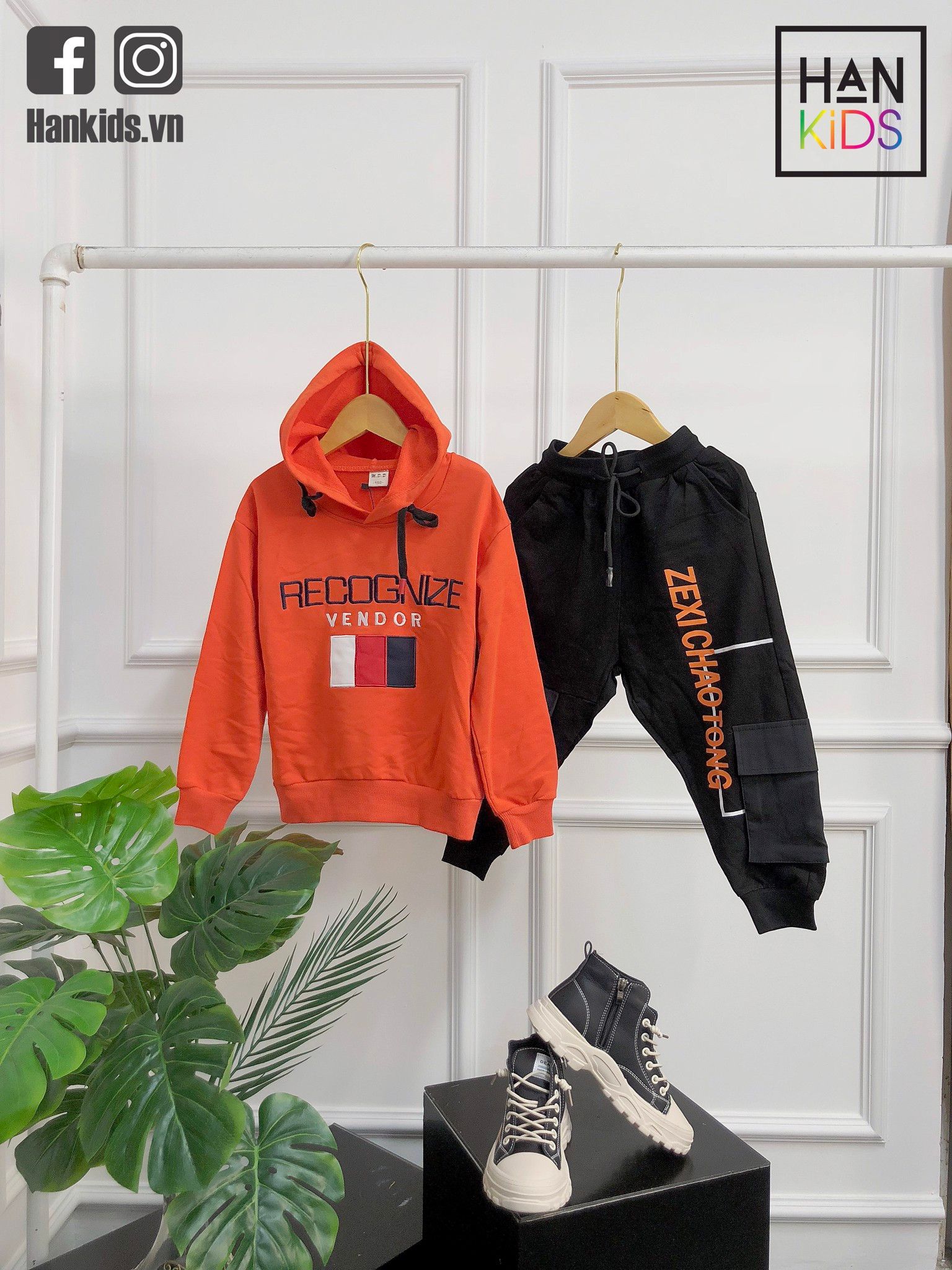 Áo bé trai hoddie cam thêu chữ Vendor