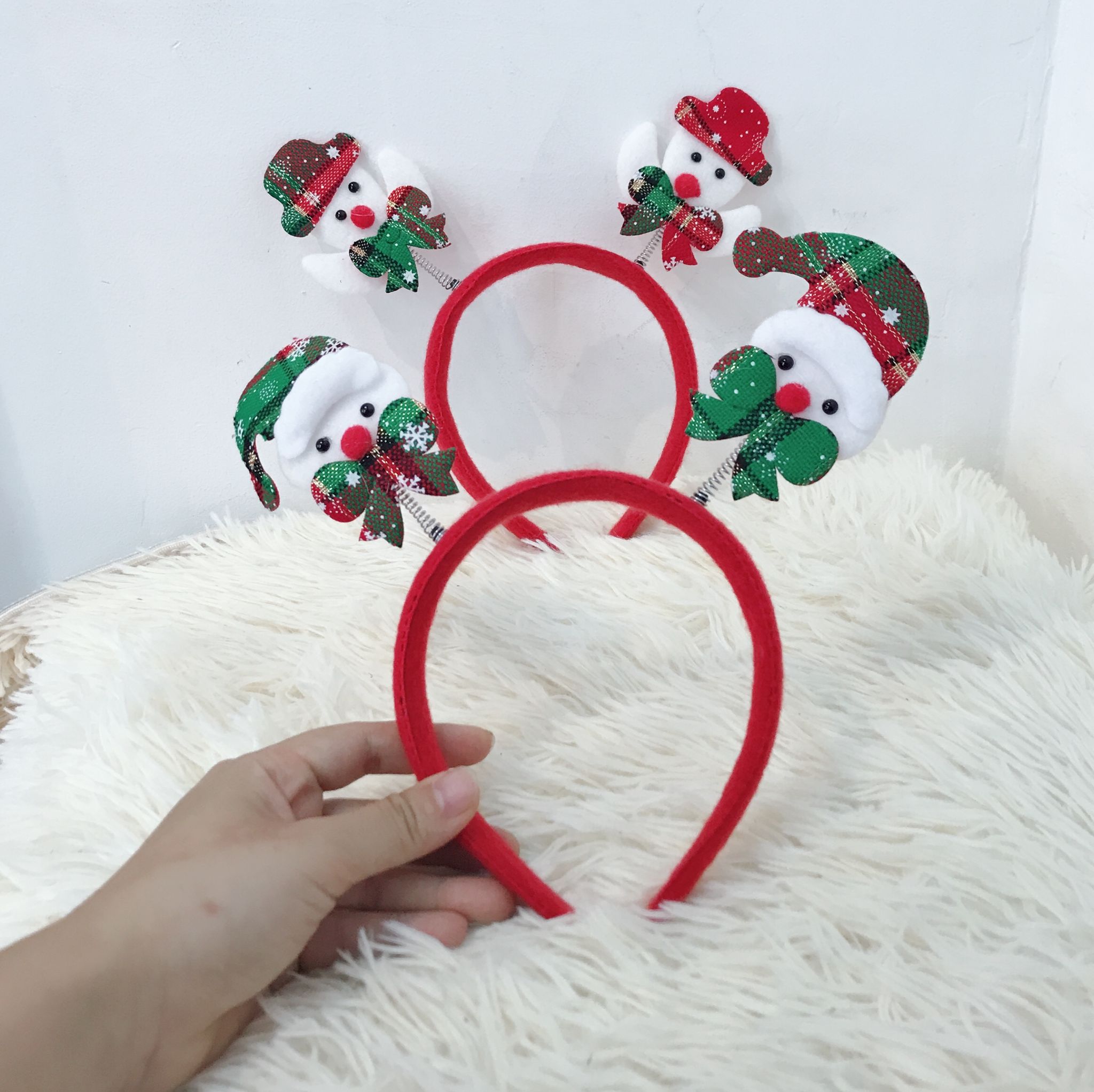 Cài noel lò xo